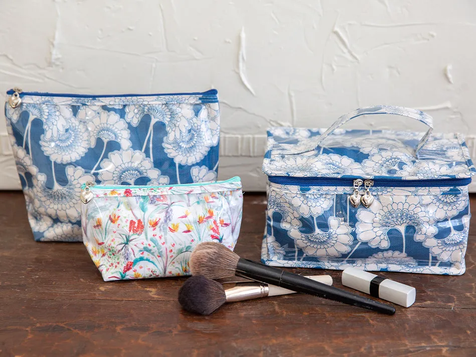 Cosmetic Bag (Medium), Blue Fans (Blue)