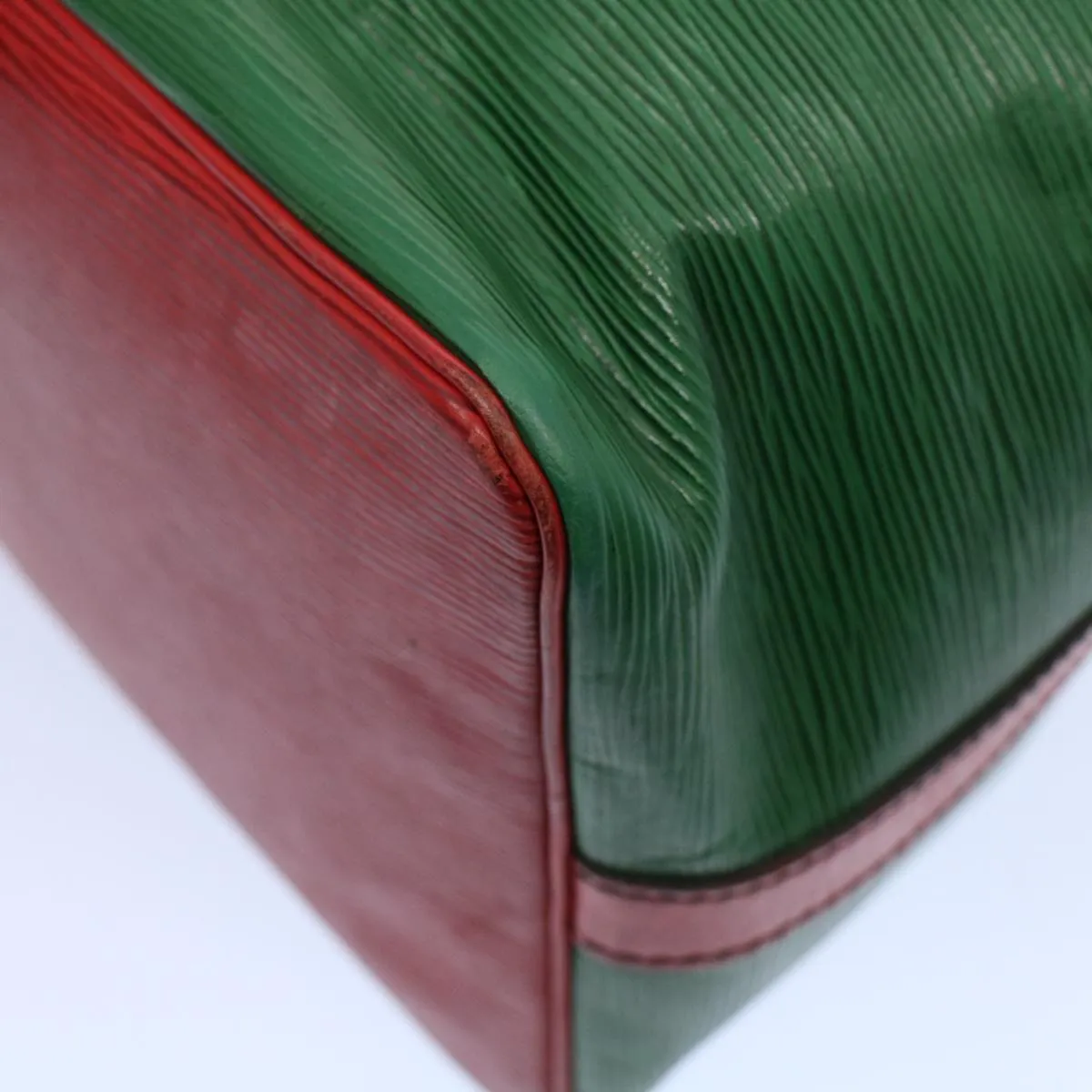 Trendy Inspired Louis Vuitton Epi Petit Noe Shoulder Bag Green Red M44147 Lv Auth Ar10171b